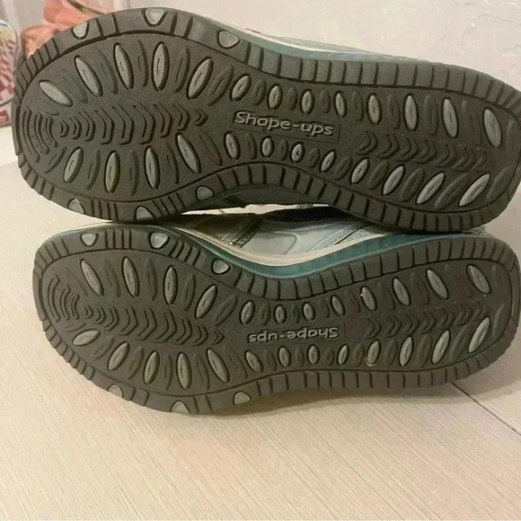Skechers Shape Ups size 8 - Picture 5 of 5